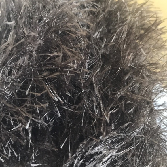 Handmade Gray Scarf ✨NWOT✨ - Picture 2 of 4